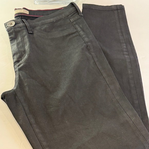 ✨ Banana Republic Black Stretch Jeans – Size 27 Sleek & Sculpting Fit-Preloved ✨ - Picture 7 of 16